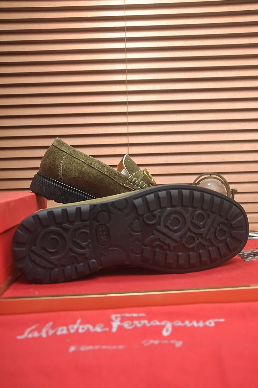 Men's shoes 💰440💶[Ferragamo/Ferragamo] The latest model in the counter. Original imported high-quality cowhide with open sides + imported 🐂 water-dyed cowhide lining + original luxury metal buckle + original combined outsole. No pressure for comparison. 38--45 (45 is custom-made and cannot be returned or exchanged)